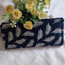  Nu_blue Feather Print Wallet 