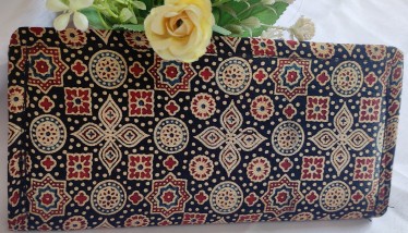  Nu_black Ajrakh Print Wallet 